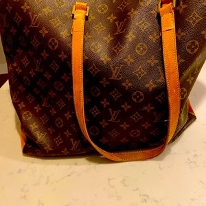 Louis Vuitton Tote